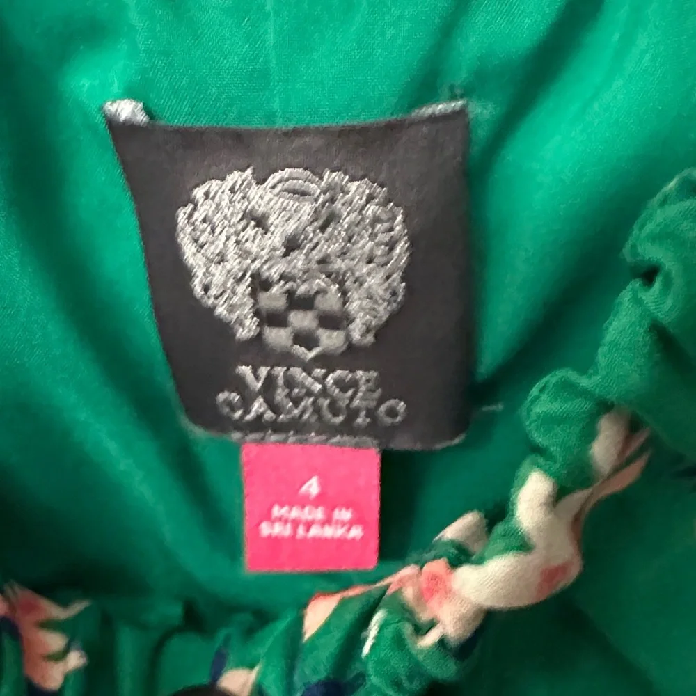 Vince Camuto Emerald Green Dress with Floral Accents - Picture 2 of 5